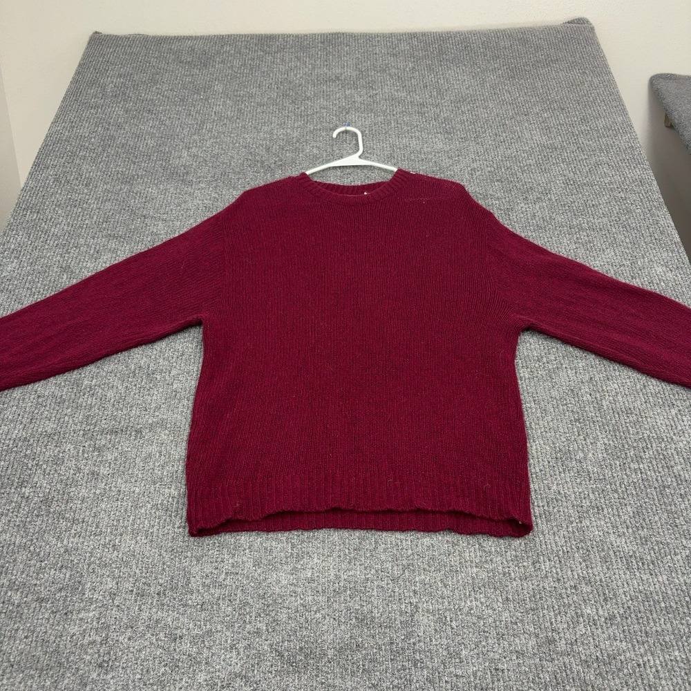 Vintage ILGWU Sweater Womens L Burgundy Knit Crewneck Retro Minimalist